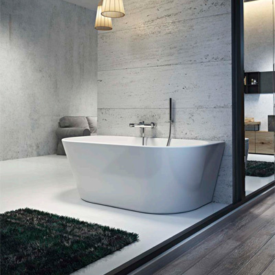 Luxe half vrijstaand bad 170 x 75