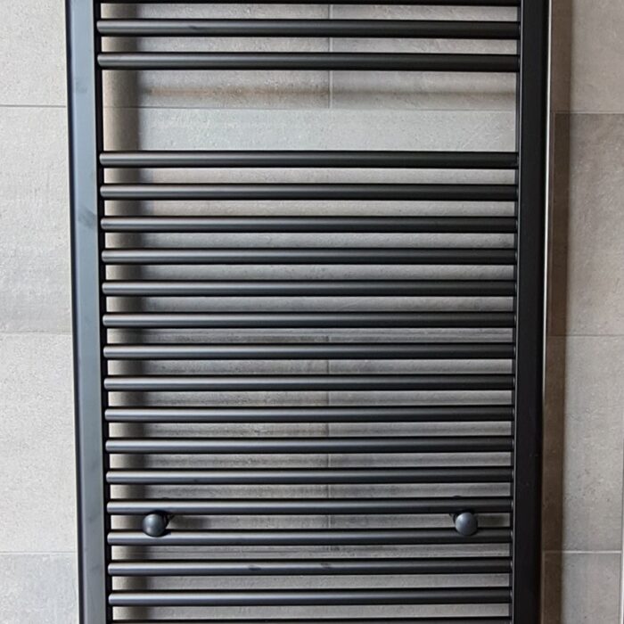 Radiator Lydia 120x60 cm mat zwart met midden-onderaansluiting